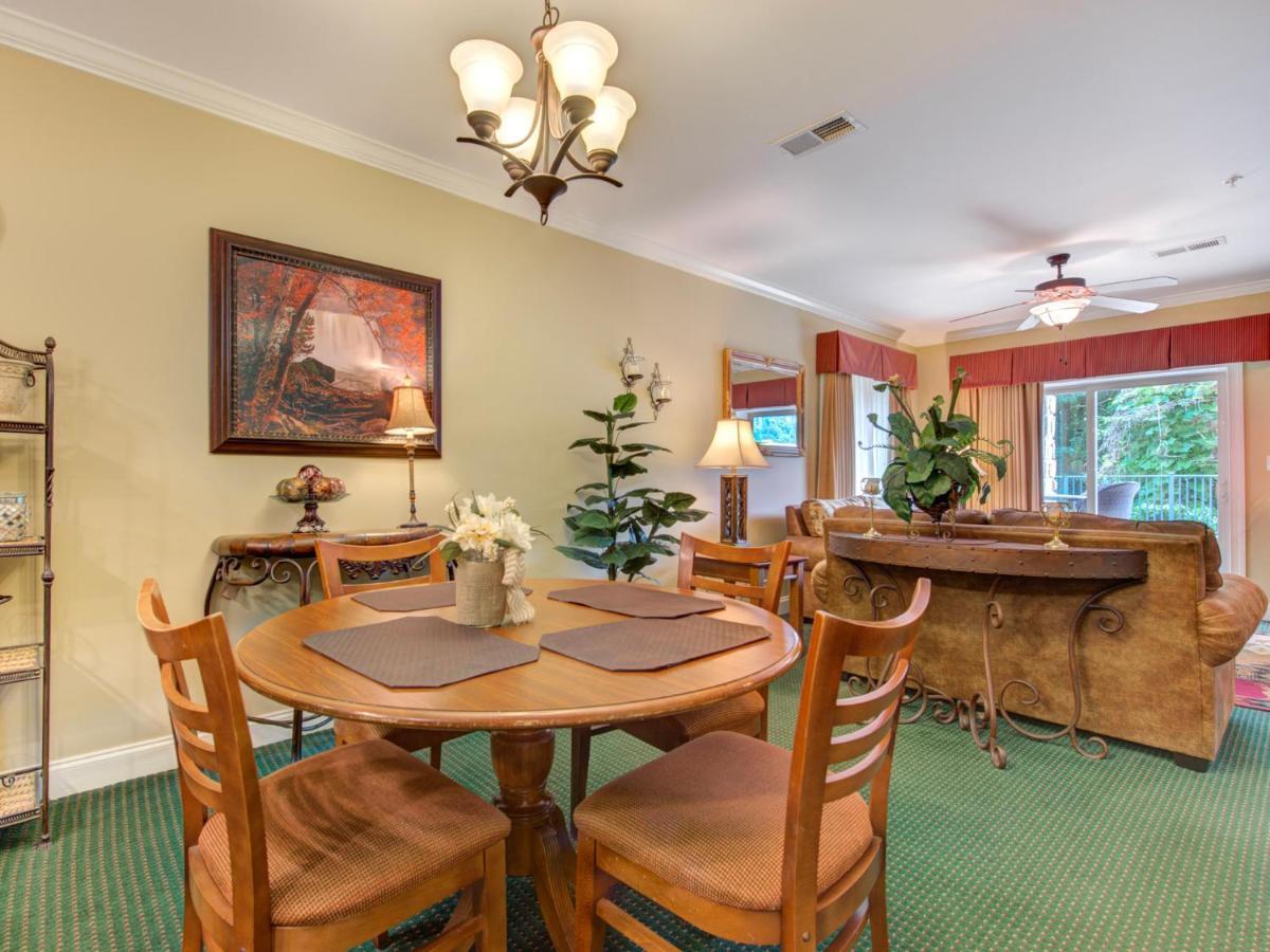 City Bear, 2Br, Pool, Spa, Downtown Gatlinburg, Sleeps 6 Daire Dış mekan fotoğraf