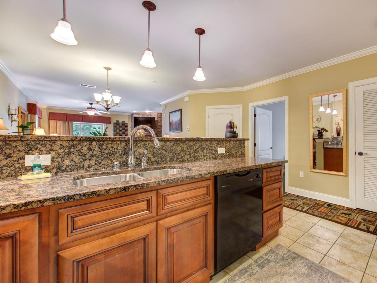 City Bear, 2Br, Pool, Spa, Downtown Gatlinburg, Sleeps 6 Daire Dış mekan fotoğraf